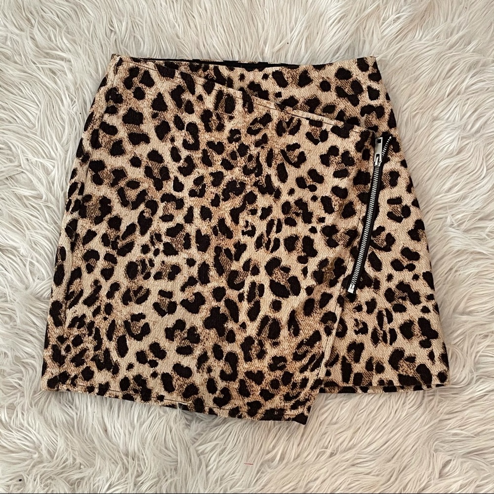 H&M Animal Print Skirt Size 4